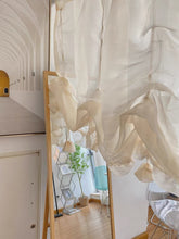 Load image into Gallery viewer, 【オーダー可】Champagne Lumière Sheer Curtain シャンパン・リュミエール シアーカーテン