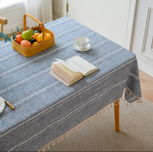 画像をギャラリービューアに読み込む, Cotton Linen Embroidered Tablecloth 綿麻刺繍テーブルクロス