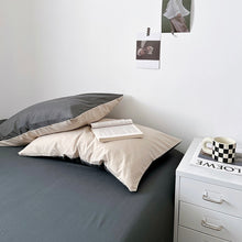Load image into Gallery viewer, Two-color Simple Bedding Set Ver.2 二色シンプル寝具カバーセットVer.2