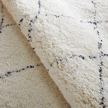 画像をギャラリービューアに読み込む, Beni Ouarain Style Rug ベニワレン柄ラグ