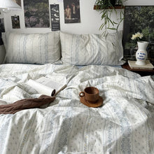 Load image into Gallery viewer, Blue Seine Bedding Set ブルーセーヌの寝具カバーセット