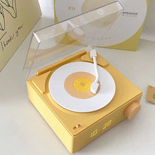Load image into Gallery viewer, Record Player Design Bluetooth Speaker レコードプレーヤー風bluetoothスピーカー