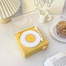Load image into Gallery viewer, Record Player Design Bluetooth Speaker レコードプレーヤー風bluetoothスピーカー