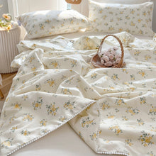 画像をギャラリービューアに読み込む, Yellow Flower Quilt Set イエローフラワーキルトセット