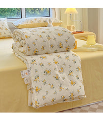 画像をギャラリービューアに読み込む, Yellow Flower Quilt Set イエローフラワーキルトセット
