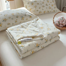 画像をギャラリービューアに読み込む, Yellow Flower Quilt Set イエローフラワーキルトセット