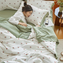 画像をギャラリービューアに読み込む, Cherry Quilt Set チェリーキルトセット(二色展開)