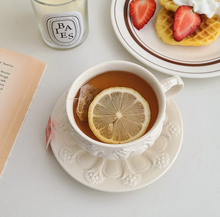 画像をギャラリービューアに読み込む, Nordic Ceramic Embossed Coffee Mug/Teapot エンボス磁器コーヒーマグ/ティーポット