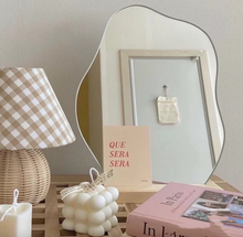 Load image into Gallery viewer, Simple Irregular Mirror 韓国風ウェーブミラー
