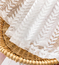 画像をギャラリービューアに読み込む, 【オーダー可】Modern White Leaf Tulle Curtain ホワイト葉柄レースカーテン