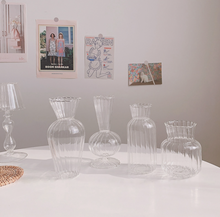 Load image into Gallery viewer, Nordic Creative Glass Vases おしゃれガラス花瓶