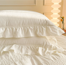 Load image into Gallery viewer, Seersucker Ruffles Bedding Set シアサッカーフリル寝具カバーセット