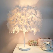 Load image into Gallery viewer, White Feather Lamp ホワイト羽のランプ