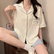 画像をギャラリービューアに読み込む, Blue and White Room Wear 青と白のルームウェア