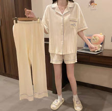 画像をギャラリービューアに読み込む, Blue and White Room Wear 青と白のルームウェア