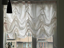 Load image into Gallery viewer, 【オーダー可】Champagne Lumière Sheer Curtain シャンパン・リュミエール シアーカーテン
