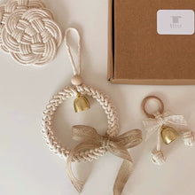 Load image into Gallery viewer, Handwoven Round Wind Chime 手編みのラウンドチャイム
