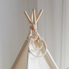Load image into Gallery viewer, Handwoven Round Wind Chime 手編みのラウンドチャイム

