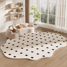 Load image into Gallery viewer, Creamy Irregular Modern Carpet クリーミーモダン不規則ラグ

