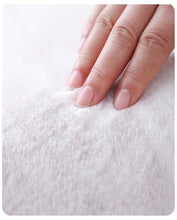 Load image into Gallery viewer, Creamy Irregular Modern Carpet クリーミーモダン不規則ラグ

