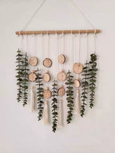 Load image into Gallery viewer, Eucalyptus Wood Wall Hanging ユーカリと木のウォールデコ
