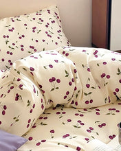 画像をギャラリービューアに読み込む, Little Cherry Bedlinen Set リトルチェリー寝具カバーセット
