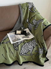 Load image into Gallery viewer, Leopard Knit Blanket レオパードニットブランケット
