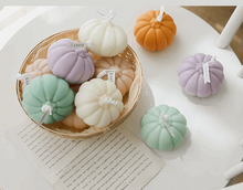 画像をギャラリービューアに読み込む, Handmade Pumpkin Candle  手作りカボチャキャンドル
