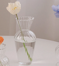 Load image into Gallery viewer, Nordic Creative Glass Vases おしゃれガラス花瓶
