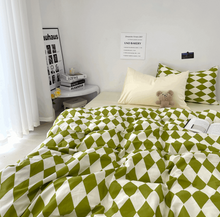 Load image into Gallery viewer, Diamond Lattice Bedding Set 菱形格子寝具カバー3点/4点セット
