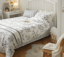 Load image into Gallery viewer, French Flower Painting Bedding Set 花の絵寝具カバー3点/4点セット
