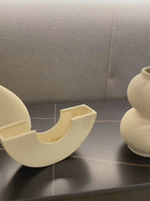 ギャラリービューアNordic Ceramic Art Vase 北欧風陶磁器アート花瓶に読み込んでビデオを見る
