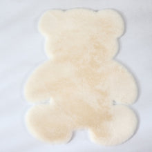 Load image into Gallery viewer, Fluffy Bear Rug  可愛い熊のラグ/マット
