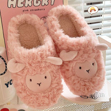 Load image into Gallery viewer, Furry Sheep Slippers 羊のルームシューズ
