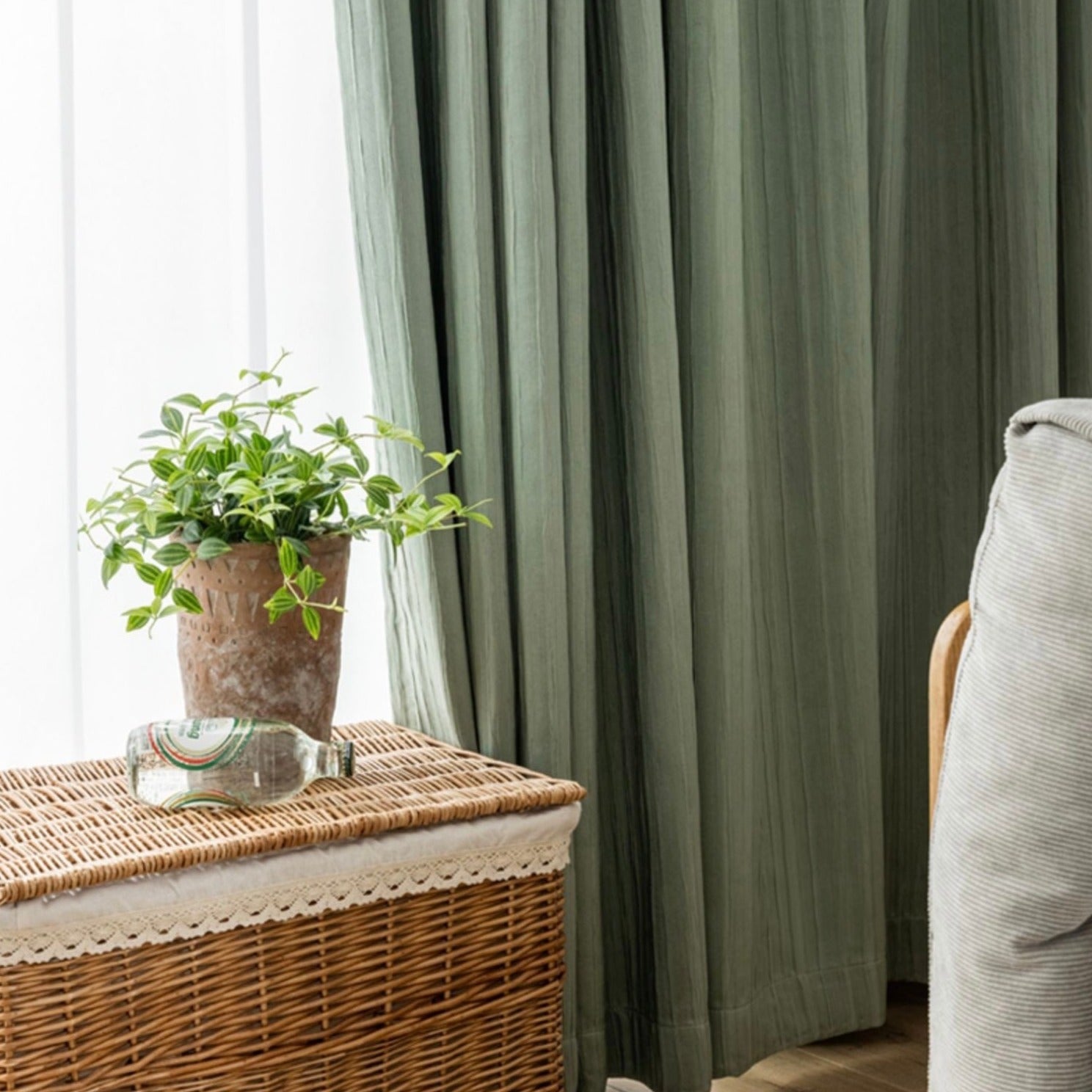 六畳の憩 Wrinkle Shading Curtain シワ厚手遮光カーテン