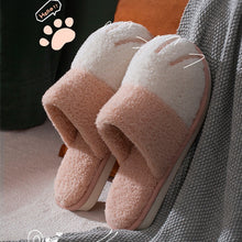 Load image into Gallery viewer, Kitty Paw Fur Slippers 猫爪ルームシューズ
