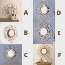 Load image into Gallery viewer, Flower Shape Rattan Mirror 花型壁掛けミラー
